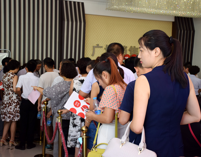 喜報(bào)！捷報(bào)！一經(jīng)推出即成隴南商業(yè)傳奇！